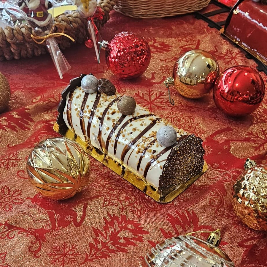 BÛCHE PRALINÉE